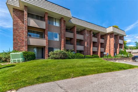 <strong>Regency Park</strong> has rental units ranging from 600-900 sq ft starting at $503. . Regency park apartments grand rapids